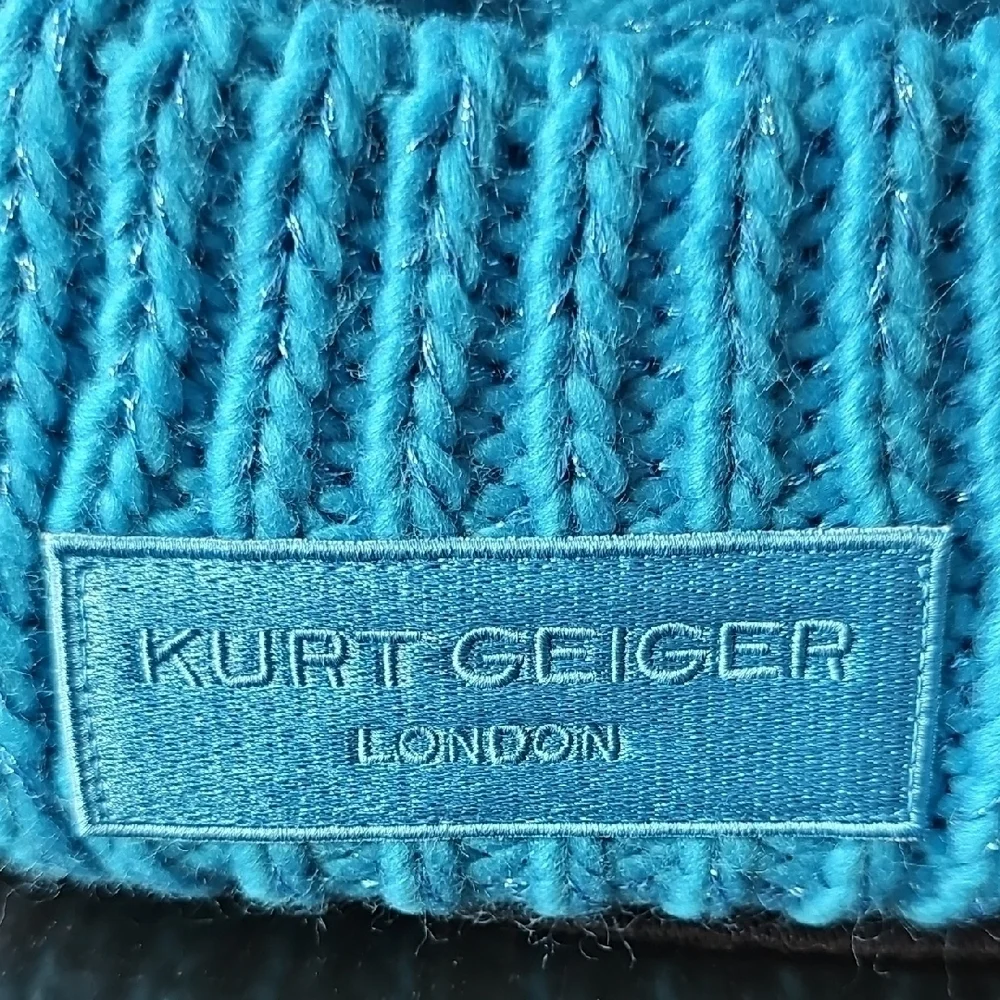 Kurt Geiger braided cable